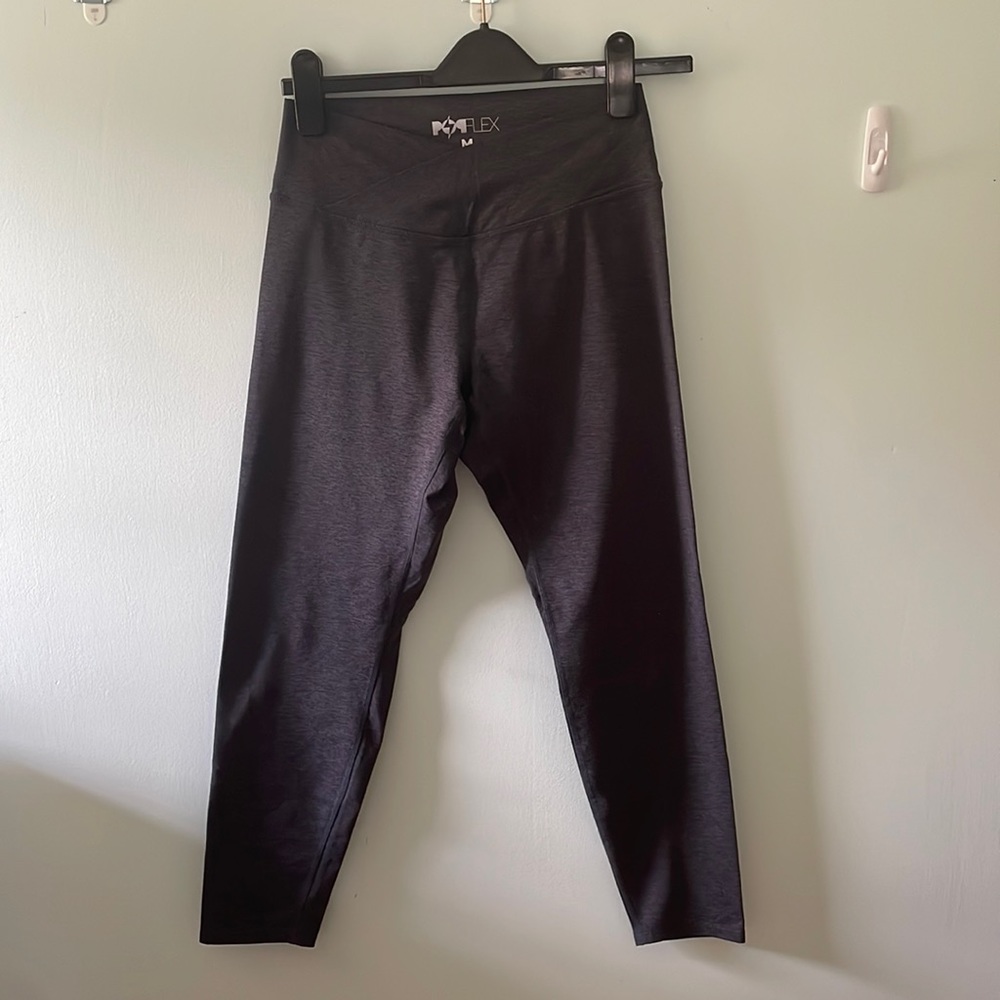 Popflex crisscross hourglass leggings